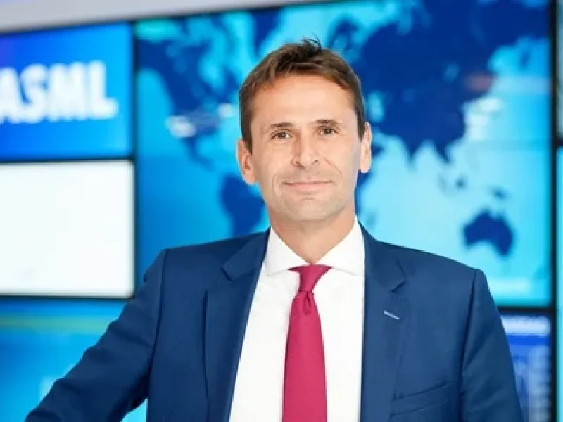 Un français pour diriger ASML leader des équipements EUV 