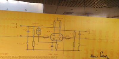 HiPEAC – Upstairs, Downstairs