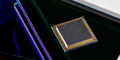 IQM benchmarks chip on the road to 150 qubit quantum computer