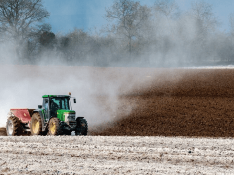 Electrifying Fertilizers – Lighting in a bottle