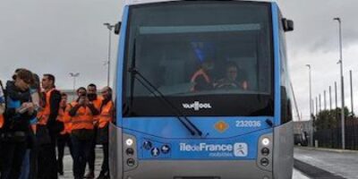 Bus électrique à recharge statique au sol