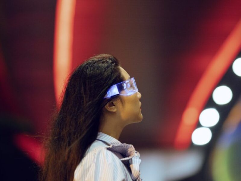 Vers le métavers : Rohde & Schwarz et Slalom collaborent à la mise en œuvre d’appels 5G par des avatars animés