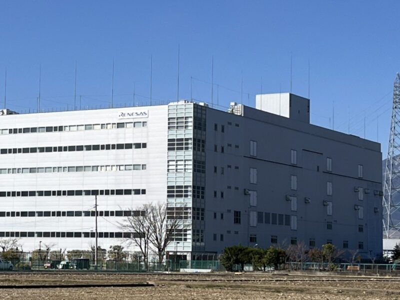 Renesas démarre la fabrication de plaquettes de 300 mm dédiées aux semiconducteurs de puissance