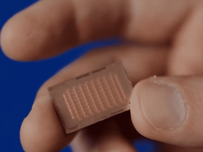 Meta dévoile sa puce d&rsquo;IA de deuxième génération