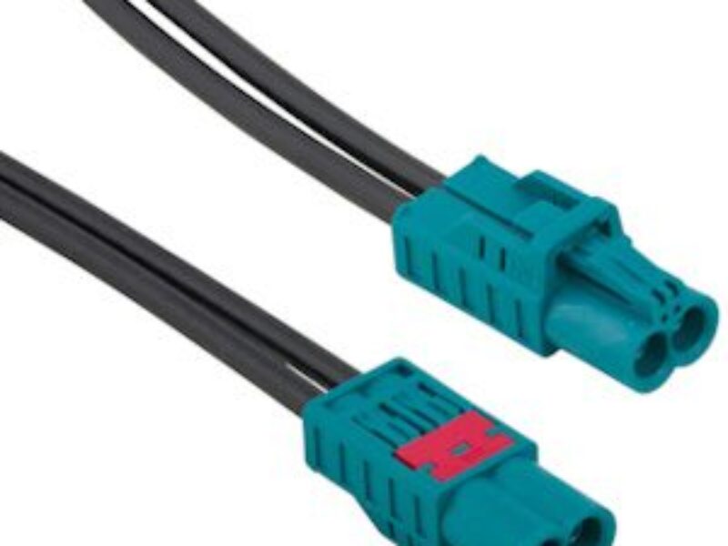 Gamme de câbles préconfigurés, pour transmission de données jusqu’à 20Gbps