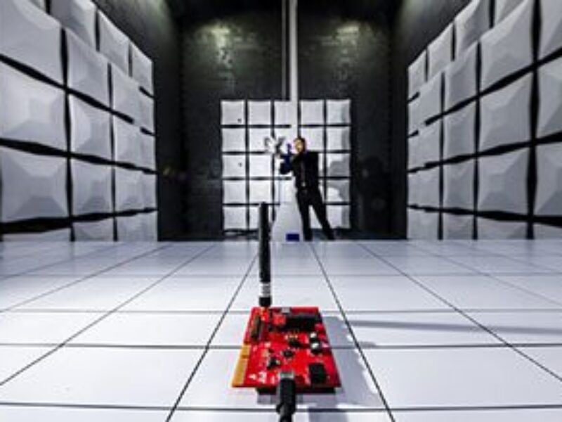 Essais de radiofréquences : le LNE Accrédité Cofrac