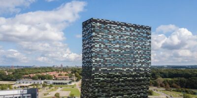 Nexperia en baisse en 2023 après la vente de Newport fab