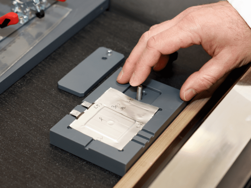 Un désordre dans la cathode améliore l&rsquo;autonomie de la batterie