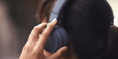 AI headphones let you hear one voice in a crowd