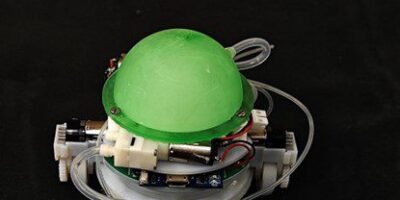 Robot inspired by snails easily scales walls 