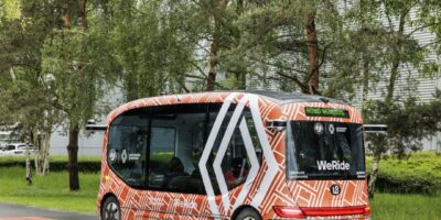 Renault teams for autonomous shuttle in Paris