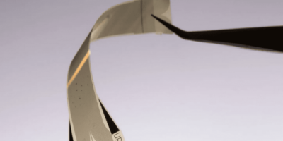 Next-gen brain implant uses a graphene chip