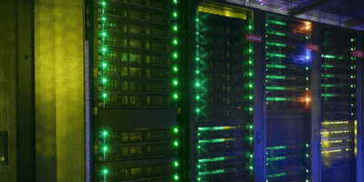 Super­com­puter and quan­tum com­puter in har­mony