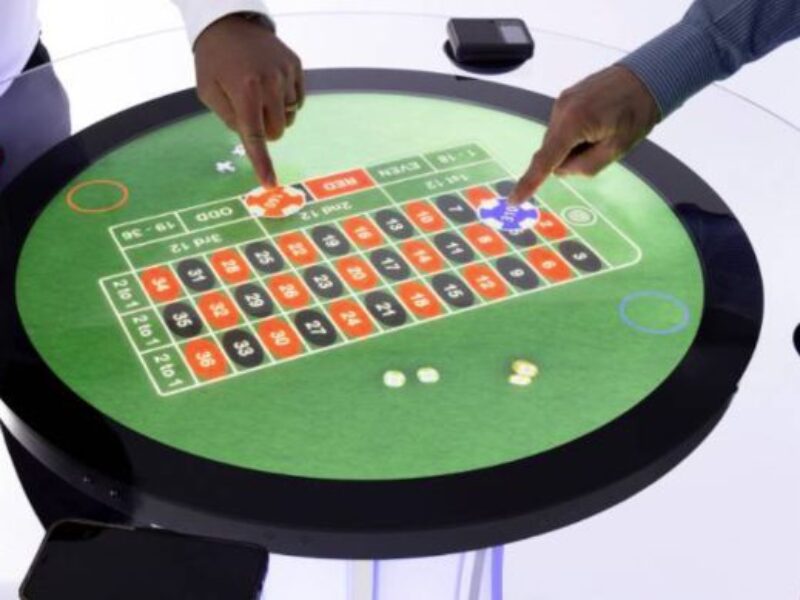 Zytronic propose un écran tactile circulaire personnalisable