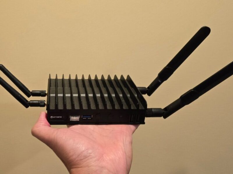 NTT DATA shows Ultralight Edge AI platform