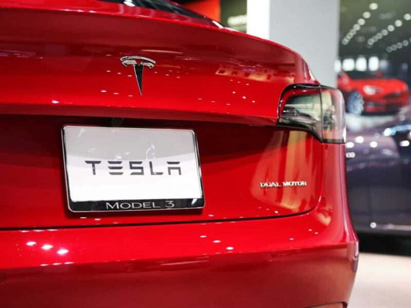 Baisse des parts de marché de Tesla aux États-Unis de 33 % en 2 ans
