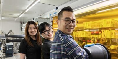 Amélioration du revêtement d&rsquo;une cellule solaire à pérovskite en tandem