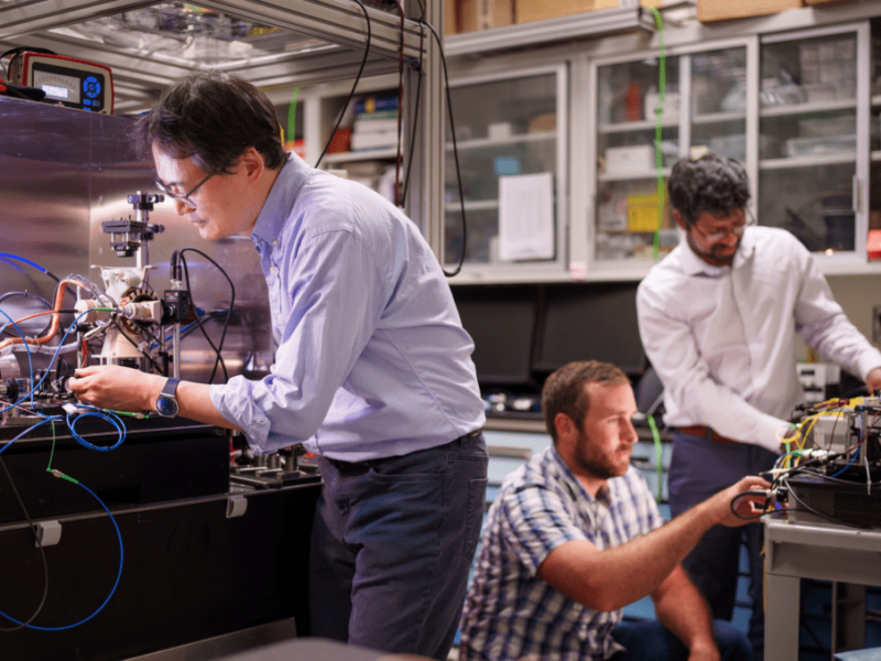 Find your way with a ‘quantum compass’