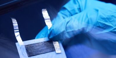 Chalmers boosts solid state conformal battery performance