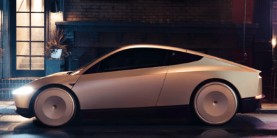 Tesla robot cars aren’t coming quite yet