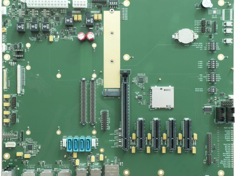 First Tria board is COM Express Type 6 carrier