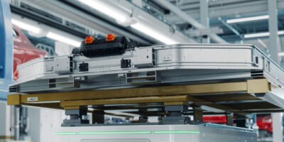 Failsafe comparators with guaranteed start-up time