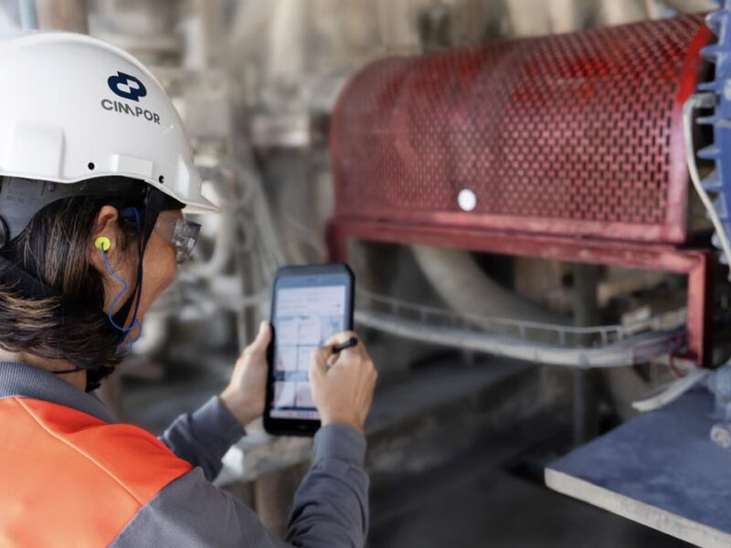 Ericsson and Vodafone pioneer 5G standlaone for industrial use cases