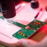 Des capteurs quantiques pour faire bouger les prothèses