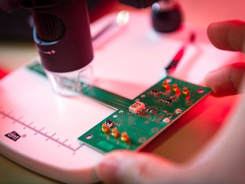 Des capteurs quantiques pour faire bouger les prothèses