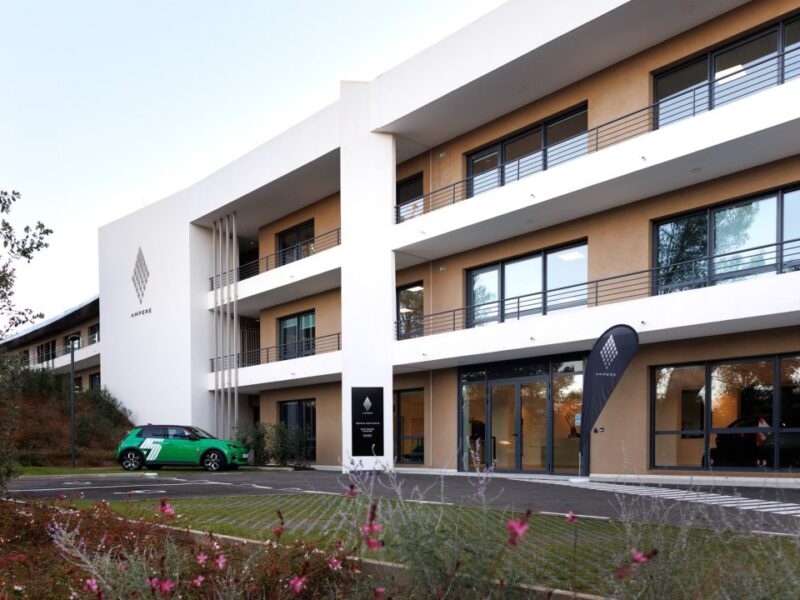 Ampere ouvre un centre de logiciels à Sophia-Antipolis