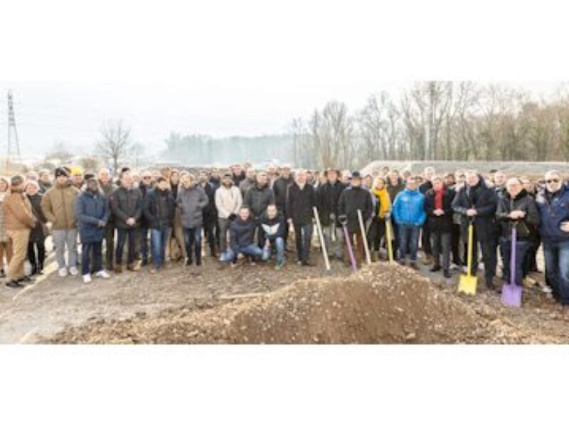 Merck pose la première pierre de son nouveau site industriel en Isère