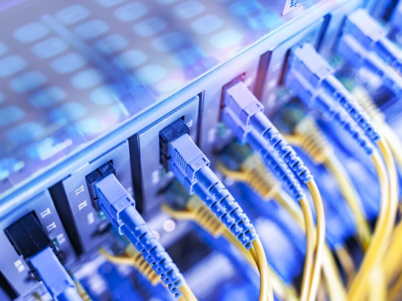 STMicroelectronics : Nouvelle Génération de Technologies pour Data Centers et IA