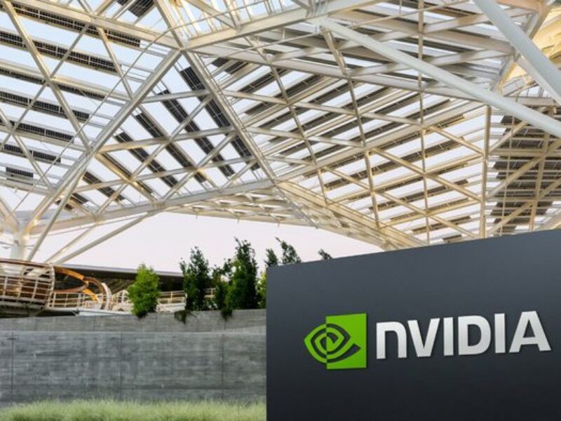 Nvidia double ses revenus dans le cadre du boom de l&rsquo;IA