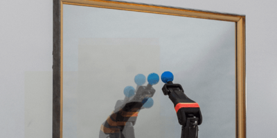 Mirror, Mirror – learning robot body language