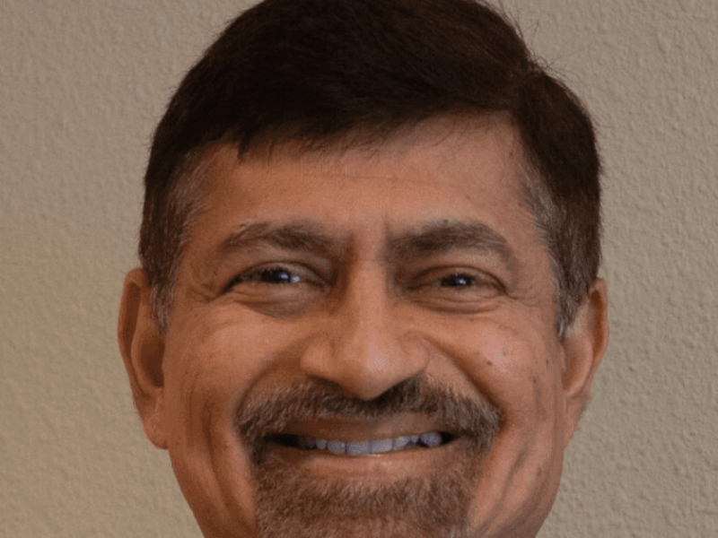 Irresistible Materials for next generation 1nm EUV