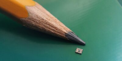 Tiny MEMS mobile clock generator targets 5G and GNSS