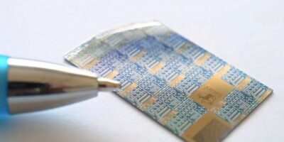 Multi-modal transistor pitched as display TFT replacement