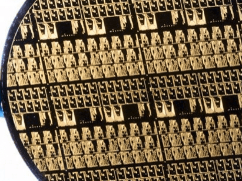 Manufacturing line for photonic chips at High Tech Campus, Eindhoven