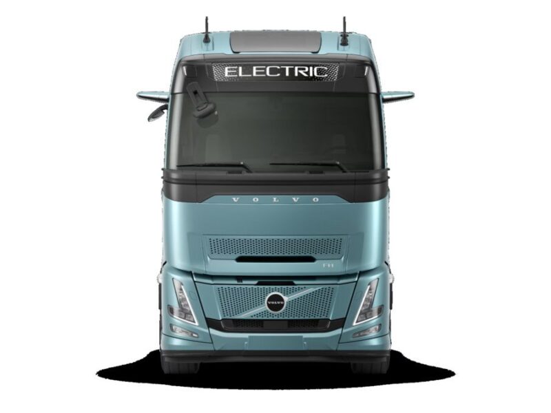 Daimler, Volvo start Coretura software joint venture for trucks