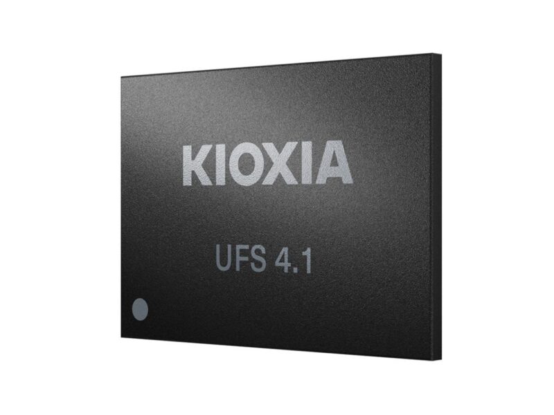 Kioxia échantillonne des mémoires flashs UFS pour mobiles