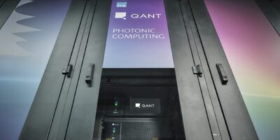 World’s first AI photonic processor fires up