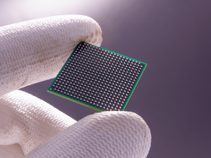 ASML reports €32.7bn sales, €9.6bn net income for 2025