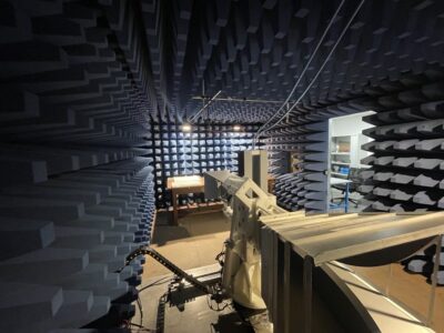 Le Groupe Emitech renforce ses capacités d’essais CEM et électriques