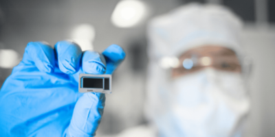 Intel outlines thick-core glass substrate concept for AI data centre packaging