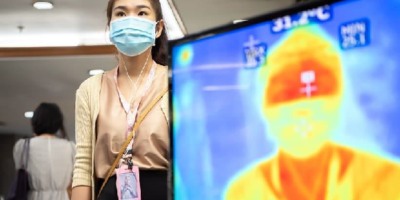 Epidemic Prevention Solutions: Temperature Auto-Sensing Robots use Advantech Wireless Device