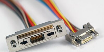 Comment spécifier les connecteurs Nano-D ?