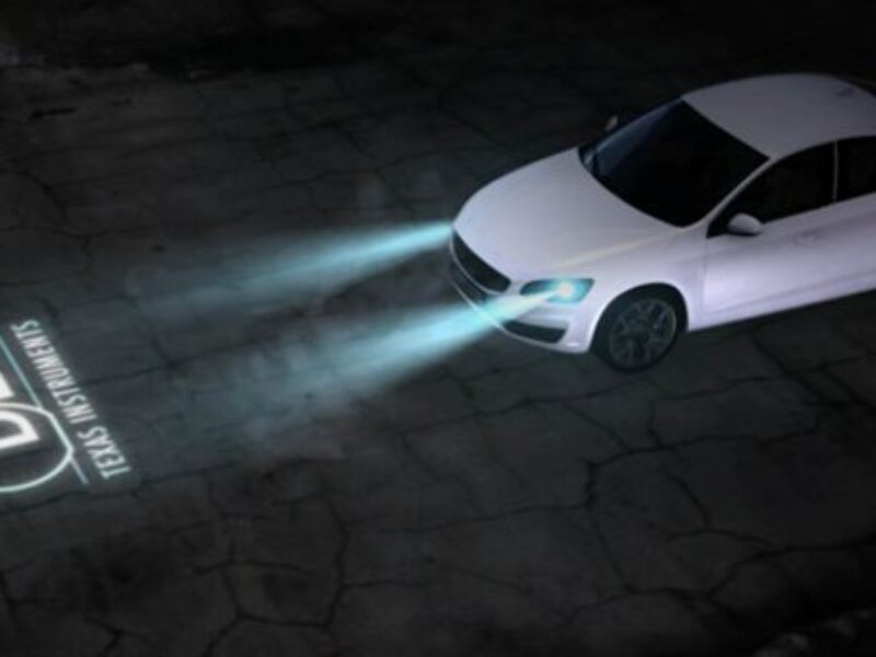 Quelle résolution est suffisante pour permettre aux phares de voiture de projeter des symboles ?