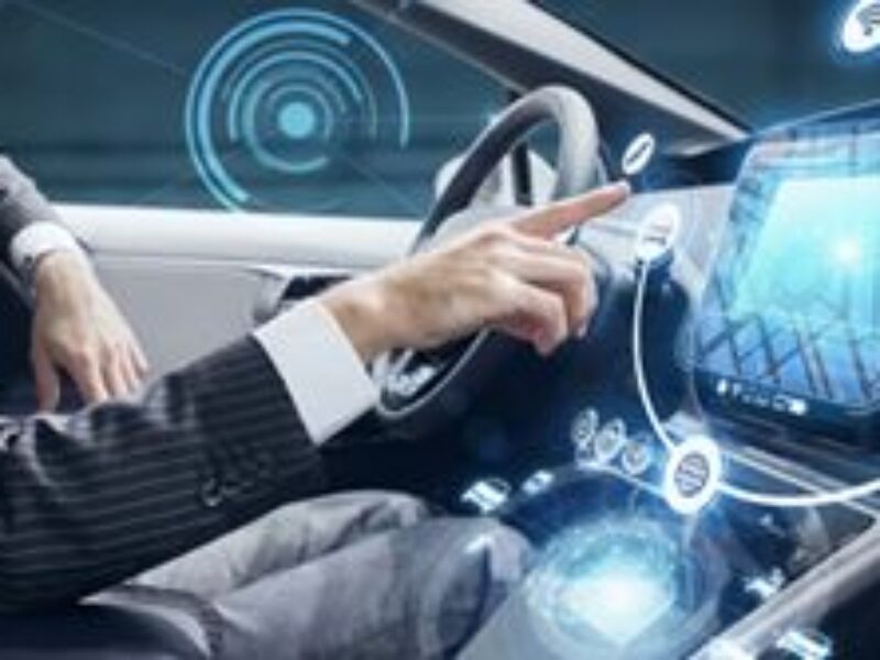 Info-divertissement automobile – Commande gestuelle pour tout le monde !