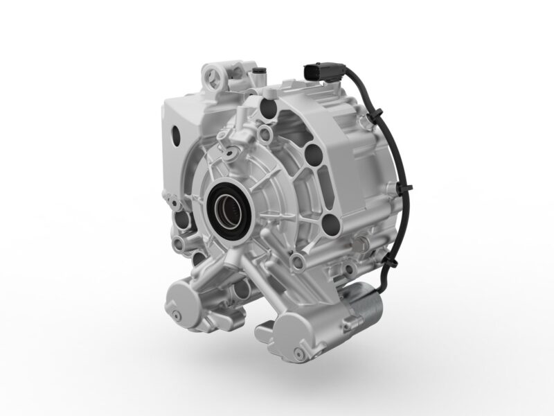 Torque-vectoring dual-clutch unit requires only one motor for e-cars