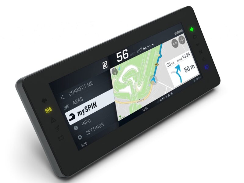 Split-screen display for motorbikes shows Mobile apps